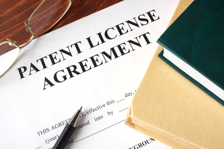 A Definitive Guide to Patent Licensing
